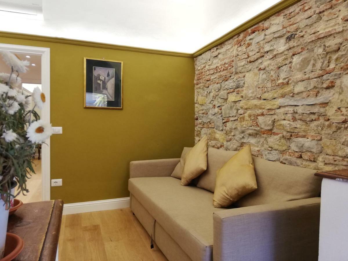 Borgo San Frediano Suites Флоренция Экстерьер фото